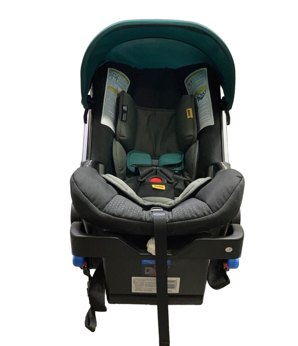 Shop Doona Infant Car Seat & Stroller Combo, 2023, Racing Green at Goodbuygears