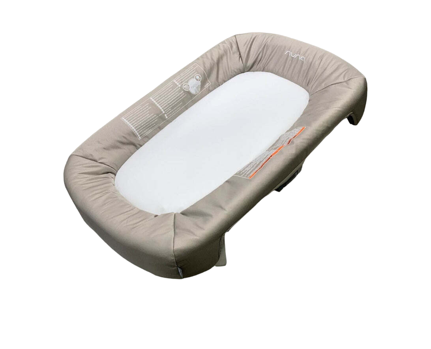 Nuna SENA Aire Travel Crib Changer, Hazelwood