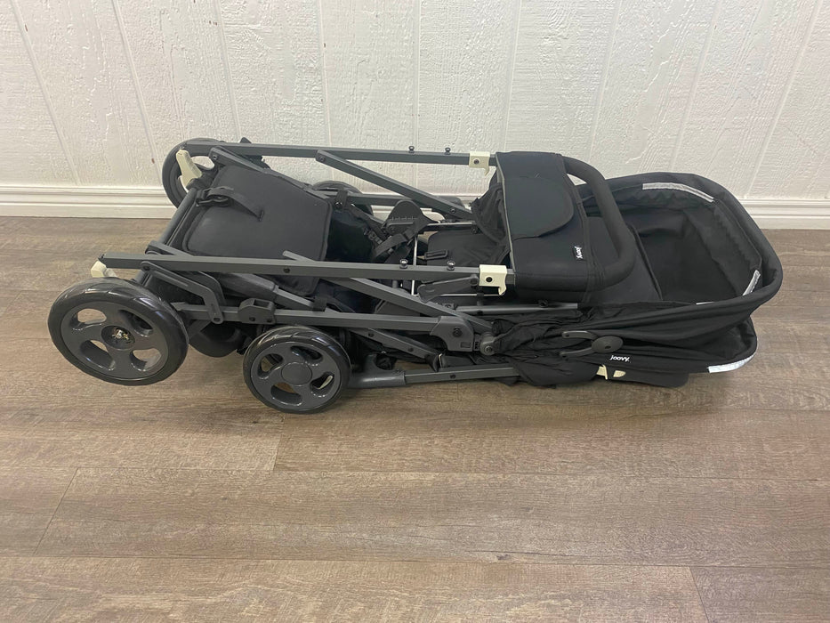 Shop Joovy Caboose Ultralight Graphite Stroller, 2021, Black at Goodbuygears
