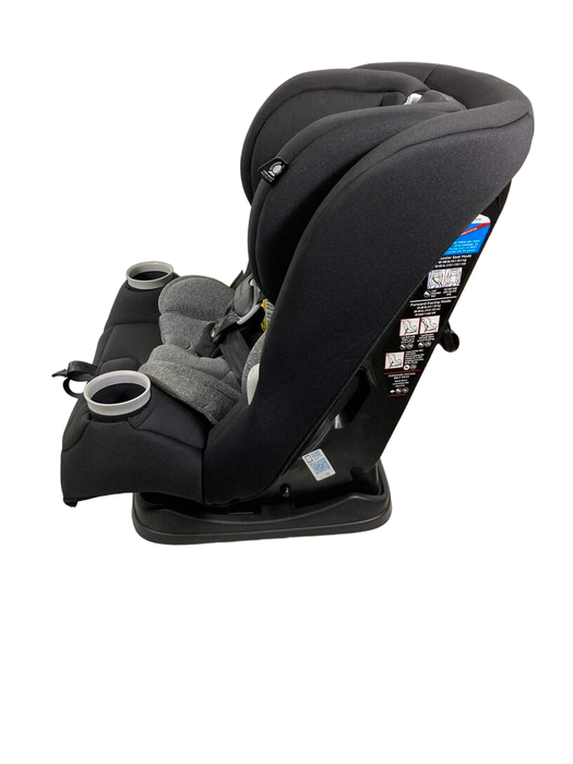 Shop Maxi-Cosi Pria Max All-in-One Convertible Car Seat, Essential Black, 2023 at Goodbuygears