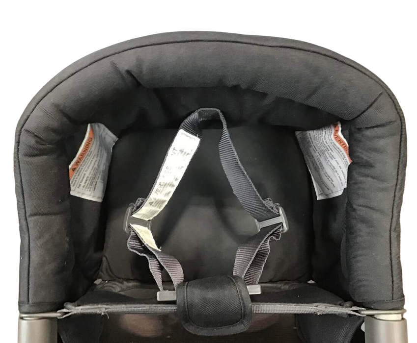 Shop Inglesina Fast Table Chair, Black at Goodbuygears