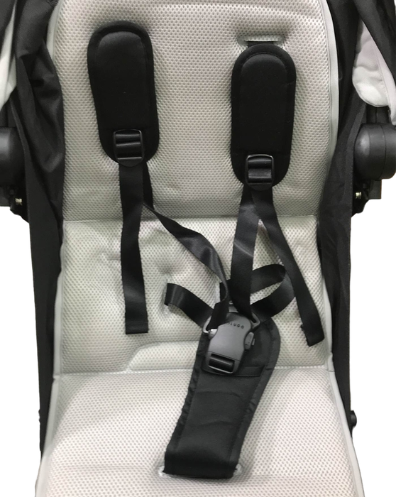Shop Colugo Compact Stroller, 2022, Cool Grey at Goodbuygears