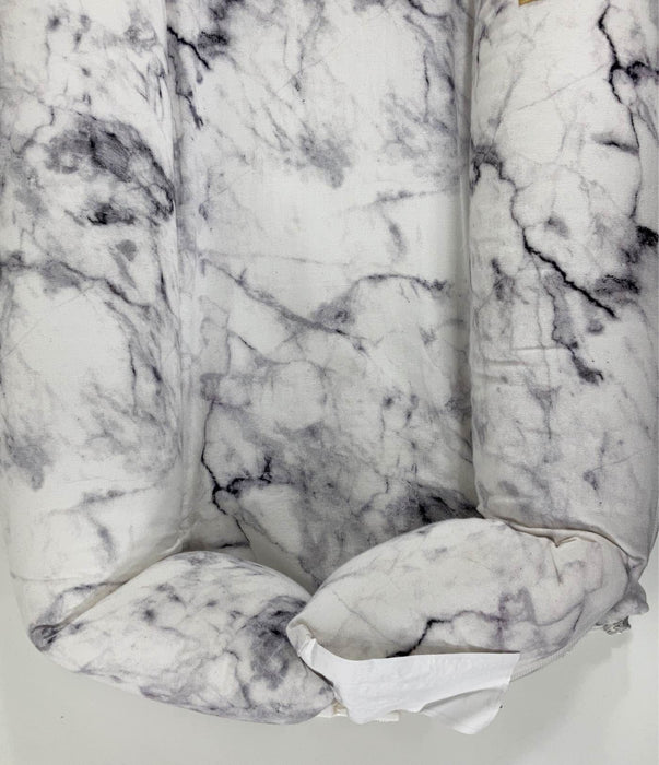 Shop DockATot Deluxe+ Dock, Carrara Marble at Goodbuygears