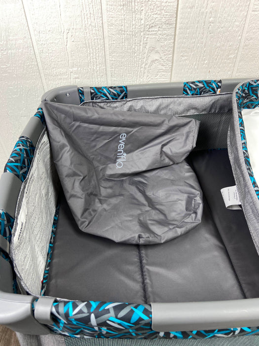 Evenflo Arena 4-in-1 Playard