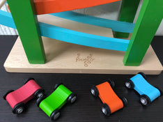 Shop Jouéco Ramp Racetrack With 4 Cars at Goodbuygears