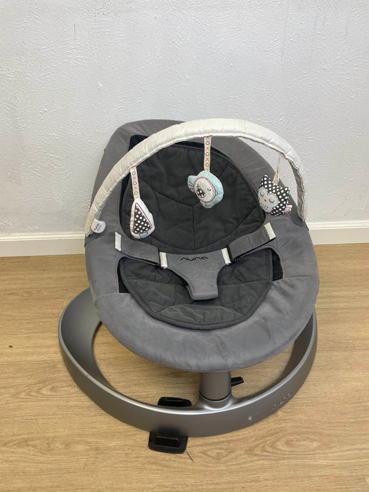 Shop Nuna LEAF Curv Baby Seat, Cinder at Goodbuygears
