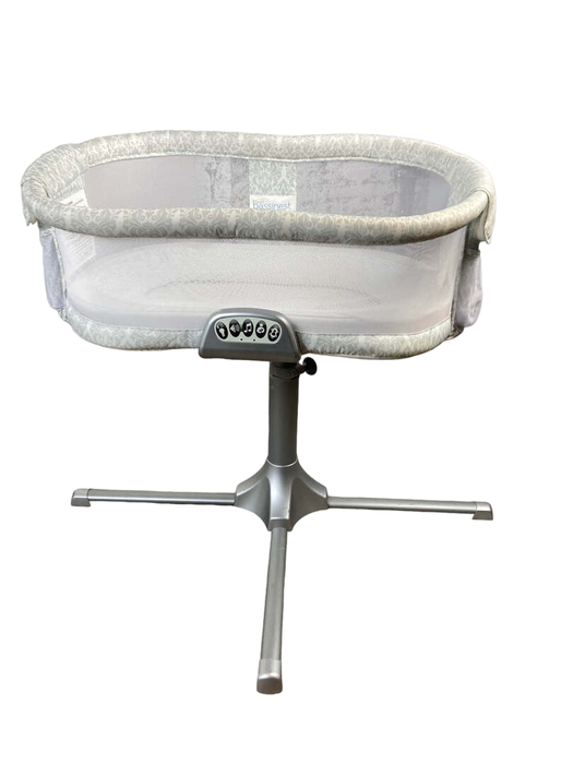 Shop Halo BassiNest Swivel Sleeper, Premiere Series at Goodbuygears