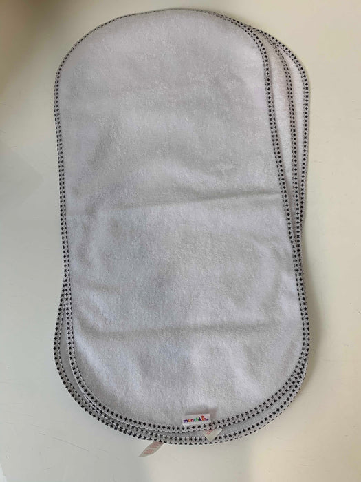 secondhand BUNDLE New Baby Essentials