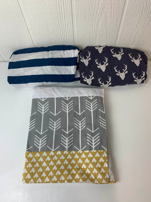 used BUNDLE Nursery Bedding