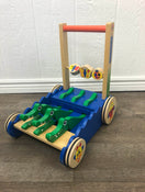 Shop Melissa & Doug Chomp and Clack Alligator Push Toy at Goodbuygears