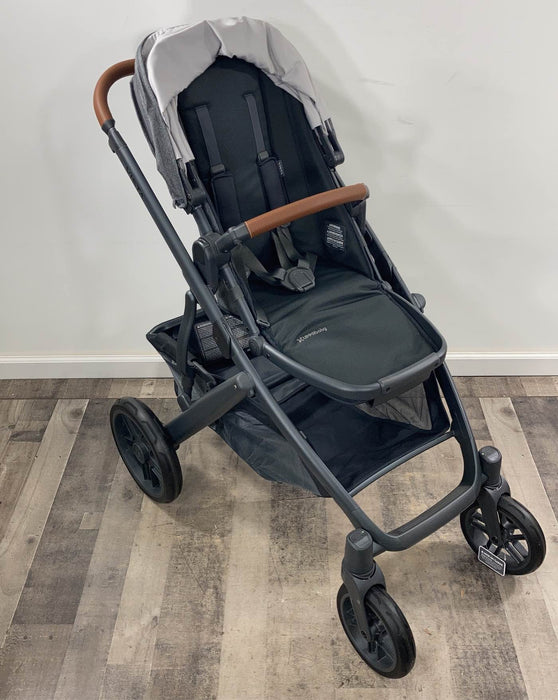 Shop UPPAbaby VISTA V2 Stroller, 2021, Greyson (Charcoal Melange) at Goodbuygears