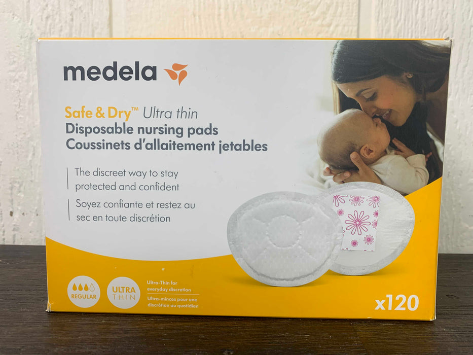 Shop Medela Ultra Thin Disposable Nursing Pads at Goodbuygears