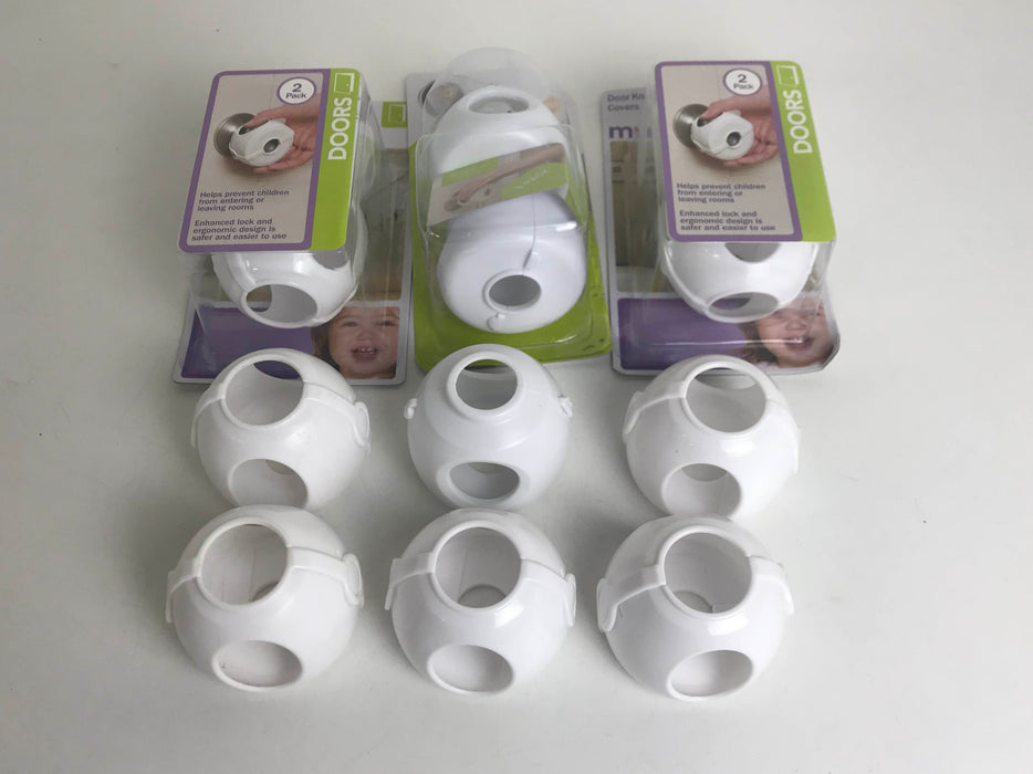 used BUNDLE Baby Proofing Items, Doorknob covers