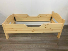 used Little Colorado Traditional Toddler Bed