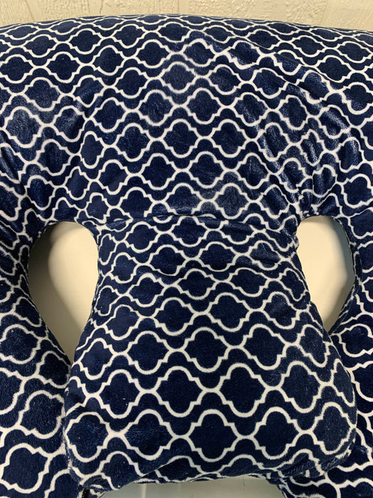 secondhand Twin Z Nursing Pillow