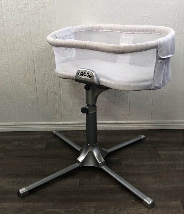 Shop Halo BassiNest Swivel Sleeper, Premiere Series at Goodbuygears