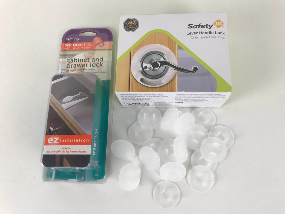 used BUNDLE Baby Proofing Items