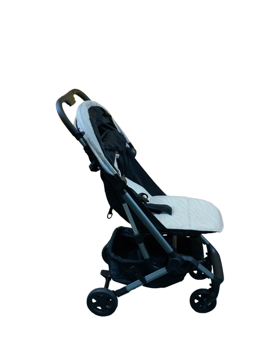 Shop Colugo Compact Stroller, Dune Zebra, 2022 at Goodbuygears