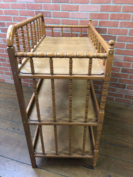 used Unknown Changing Table