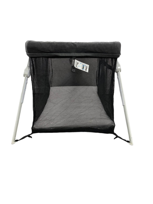 Shop Guava Family Lotus Travel Crib at Goodbuygears