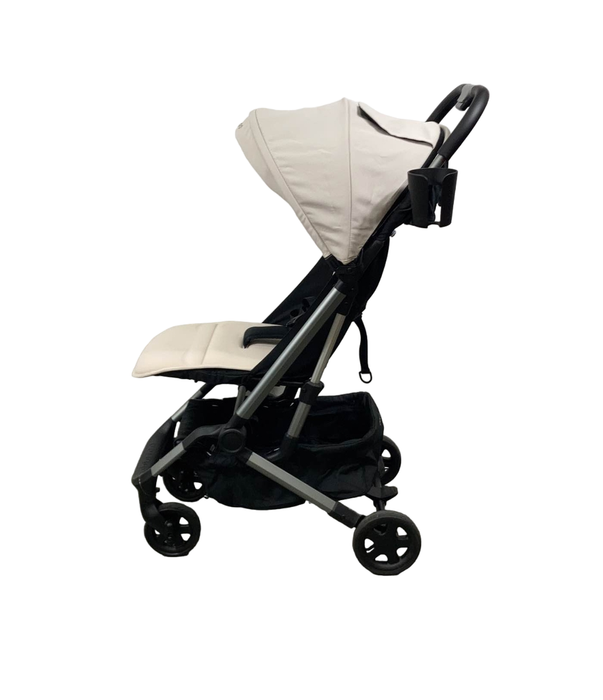Shop Colugo Compact Stroller, 2022, Dune at Goodbuygears