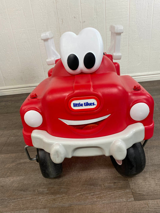 secondhand Little Tikes Spray ‘n Rescue Fire Truck