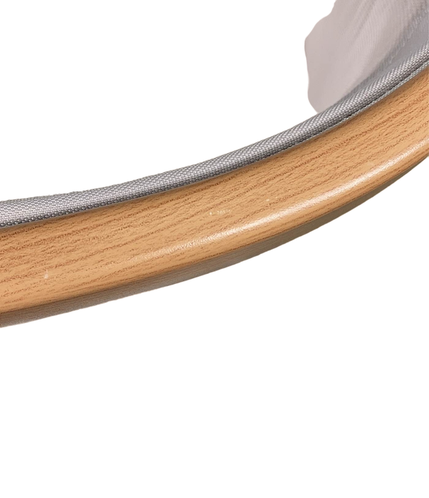 Shop Maxi-Cosi Iora Bedside Bassinet, Horizon Sand at Goodbuygears