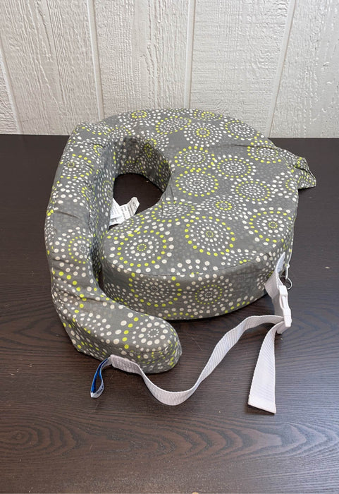 secondhand My Brest Friend Deluxe Nursing Pillow, Fireworks