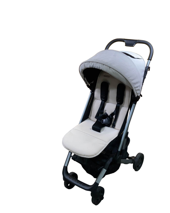Shop Colugo Compact Stroller, Dune Zebra, 2022 at Goodbuygears