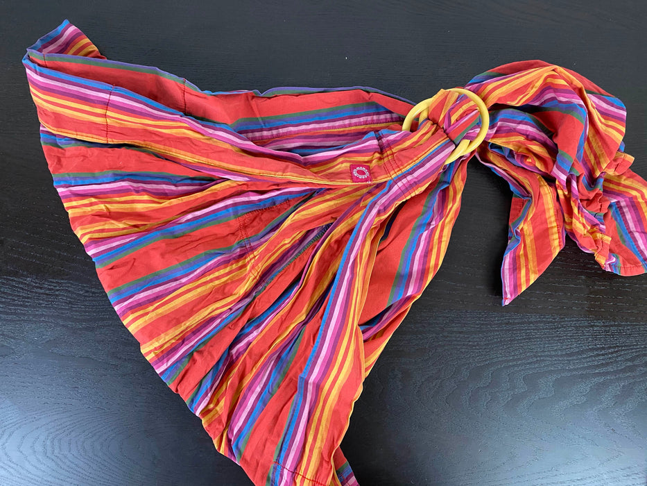 secondhand Mamaway Baby Sling