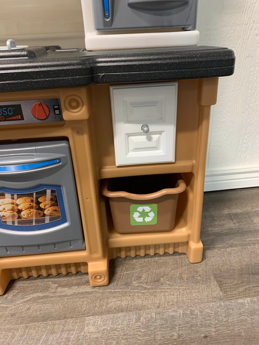 secondhand Step2 LifeStyle Kitchen Playset