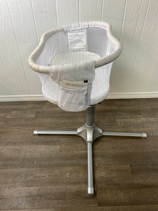 Shop Halo BassiNest Swivel Sleeper, Premiere Series at Goodbuygears