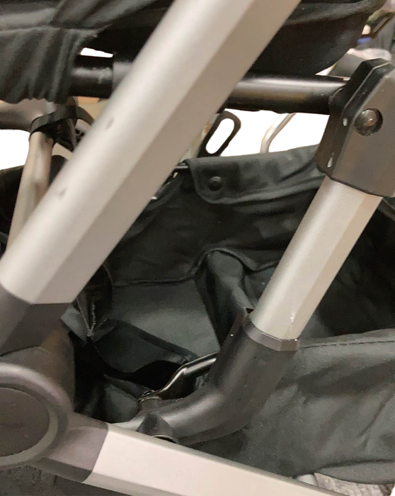 Shop Colugo Compact Stroller, Black, 2023 at Goodbuygears