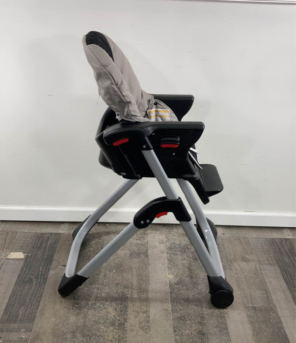 Shop Graco DuoDiner DLX 6-in-1 High Chair, Nude/Black at Goodbuygears