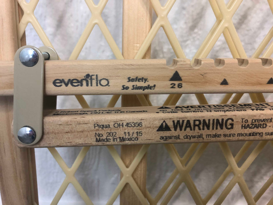 Shop Evenflo Position & Lock Classic Pressure Mount Gate, 26"-42" at Goodbuygears