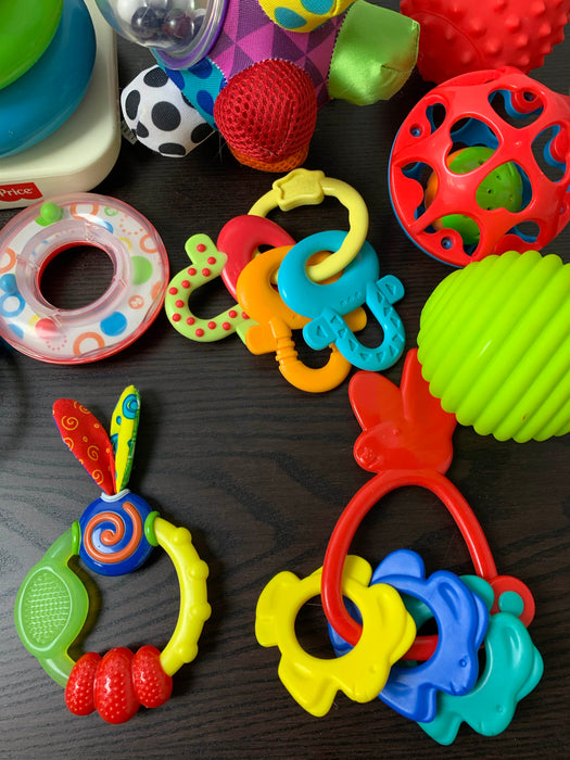 Shop BUNDLE Fine Motor/ Quiet Time Toys at Goodbuygears