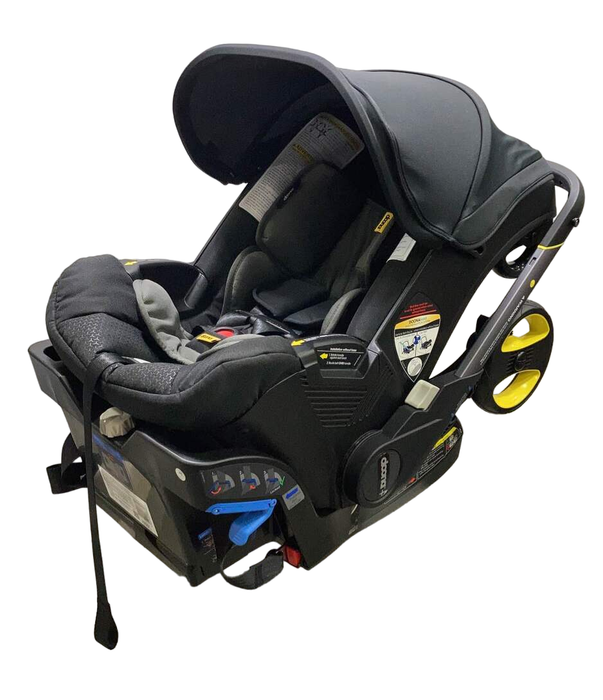 Shop Doona Infant Car Seat & Stroller Combo, 2023, Nitro Black at Goodbuygears