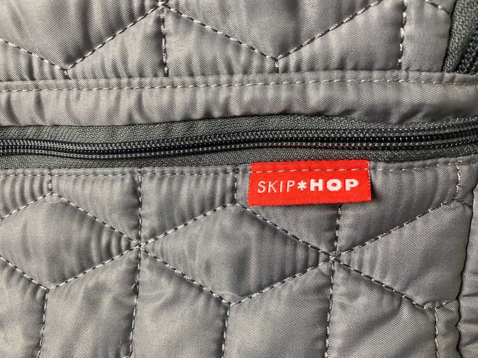 Shop Skip Hop Messenger Diaper Bag at Goodbuygears