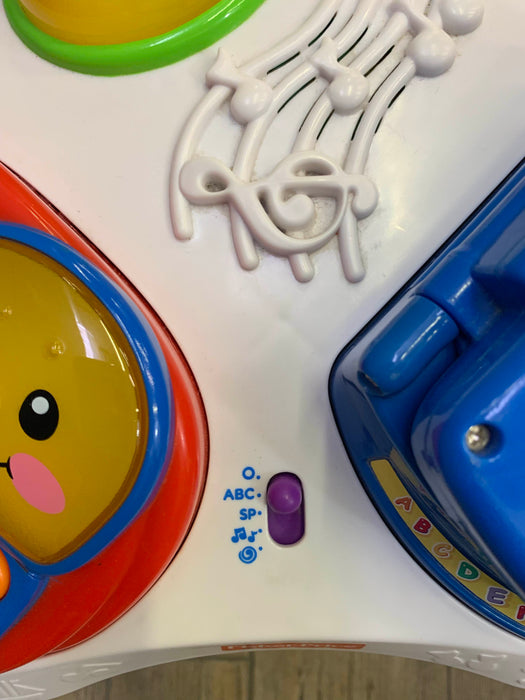 secondhand Fisher Price Laugh & Learn Learning Table