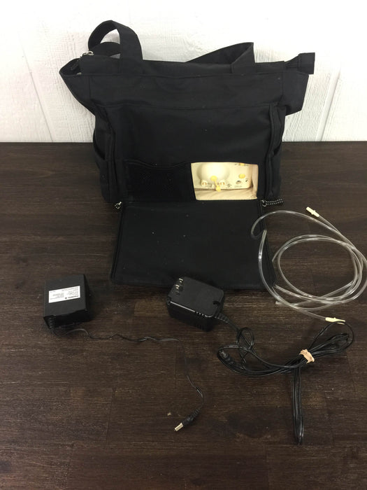 used Medela Pump In Style Advanced Breast Pump with Metro Bag (No Bottles)