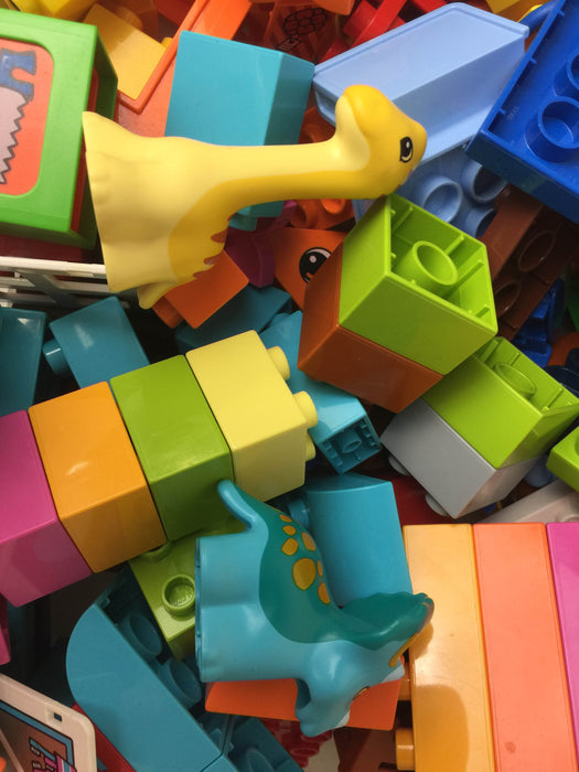 secondhand BUNDLE Duplo Blocks, In Container