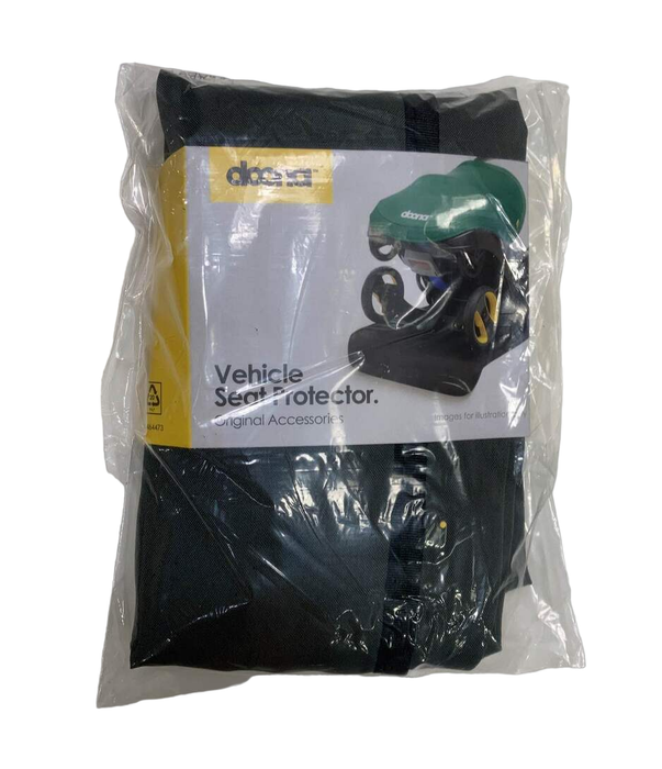 Shop Doona Infant Car Seat & Stroller Combo, 2023, Nitro Black at Goodbuygears