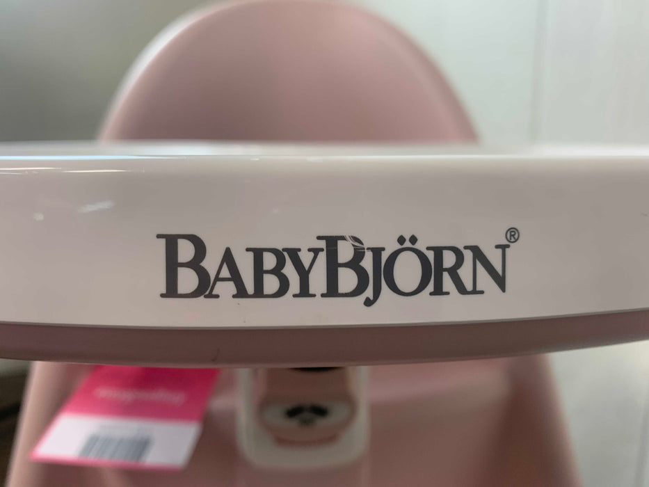 Shop Baby Bjorn High Chair, Powder Pink/Grey at Goodbuygears