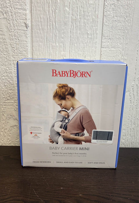 Shop BabyBjorn Baby Carrier Mini, Charcoal Gray 3D Jersey at Goodbuygears