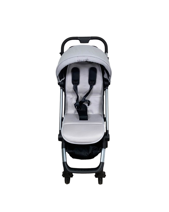 Shop Colugo Compact Stroller, Cool Grey, 2022 at Goodbuygears