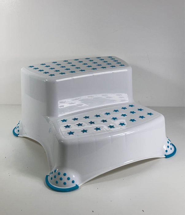 Shop Step Stool at Goodbuygears
