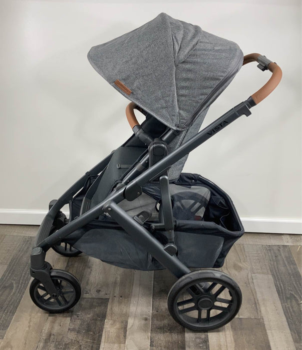 Shop UPPAbaby VISTA V2 Stroller, Greyson (Charcoal Melange), 2021 at Goodbuygears