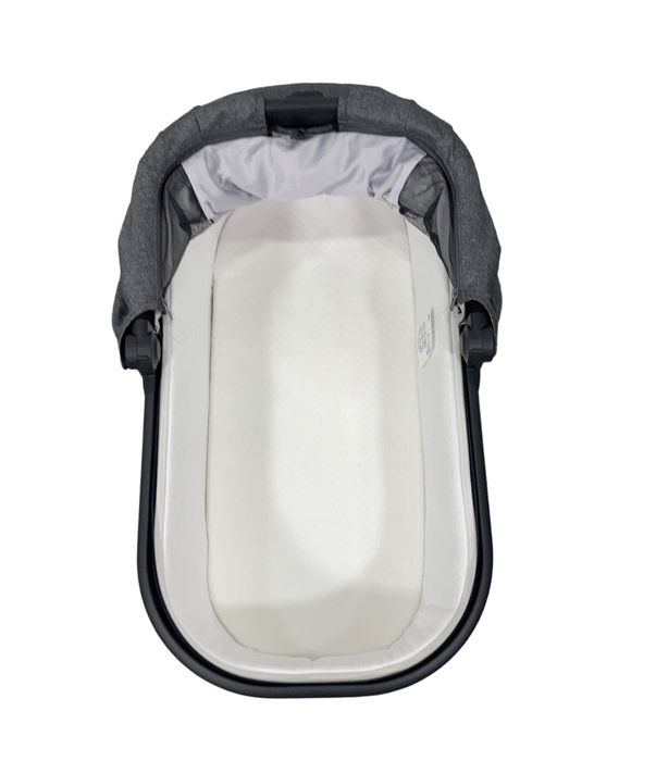 Shop UPPAbaby VISTA V2 Stroller, 2022, Greyson (Charcoal Melange) at Goodbuygears
