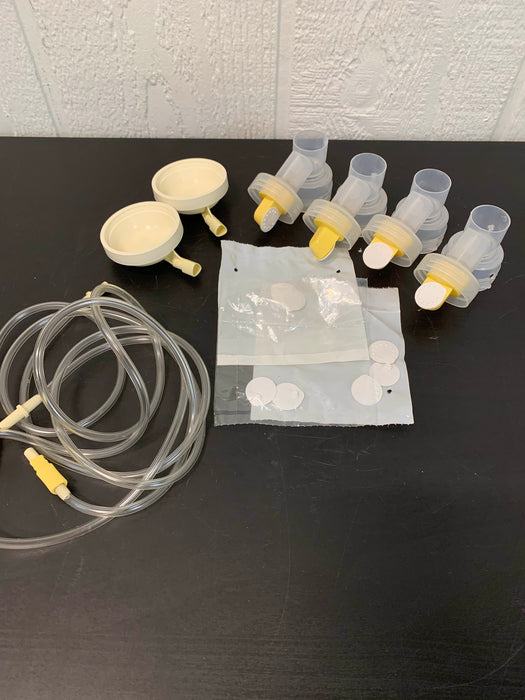 used BUNDLE Medela Accessories