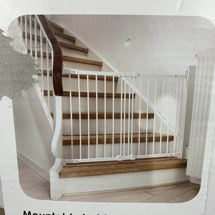used BabyDan Super Flexi Fit Safety Gate